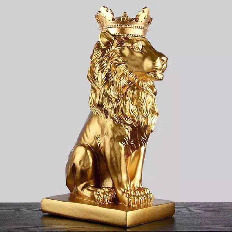 Crown lion ornament Vantier & Co Atelier