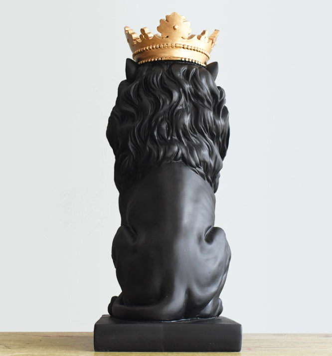 Crown lion ornament Vantier & Co Atelier